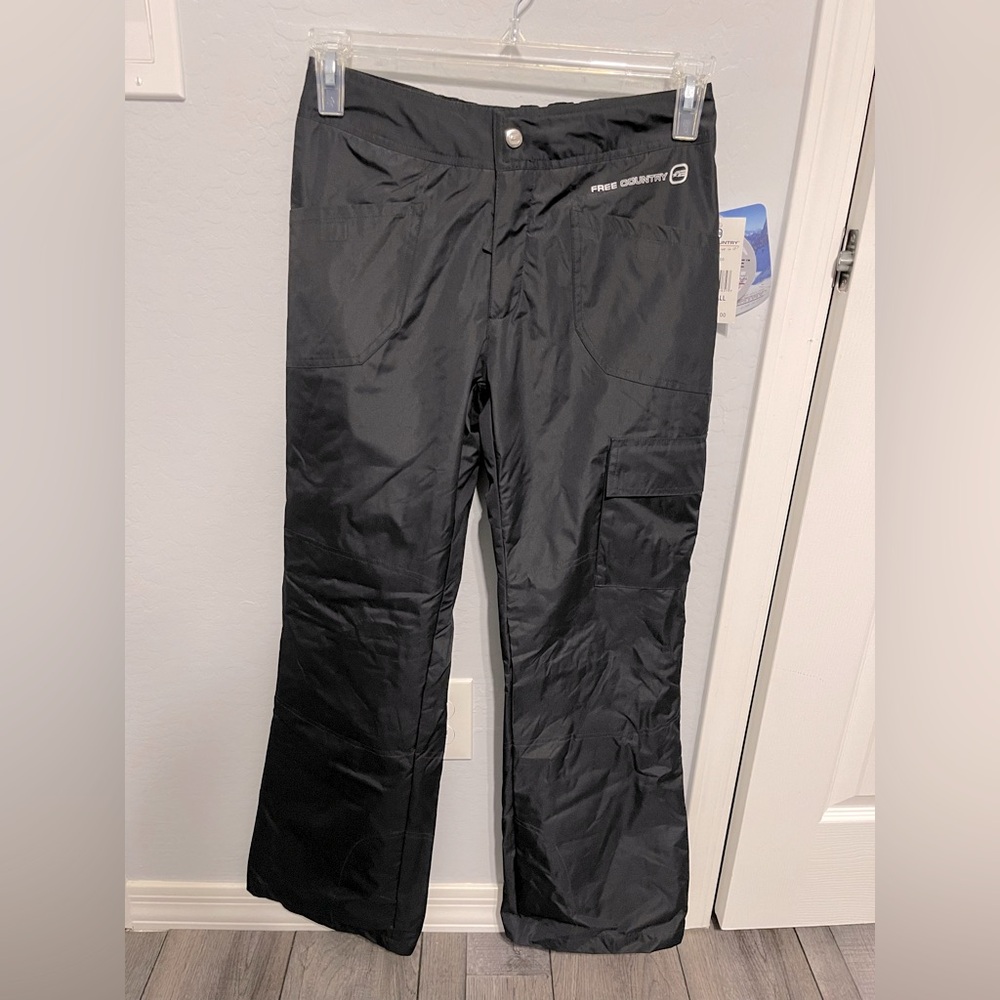NWT Free Country black snowboarding ski pants size S